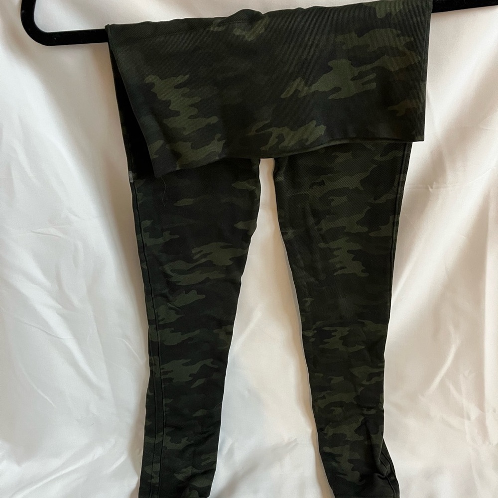 Spanx Camouflage Leggings